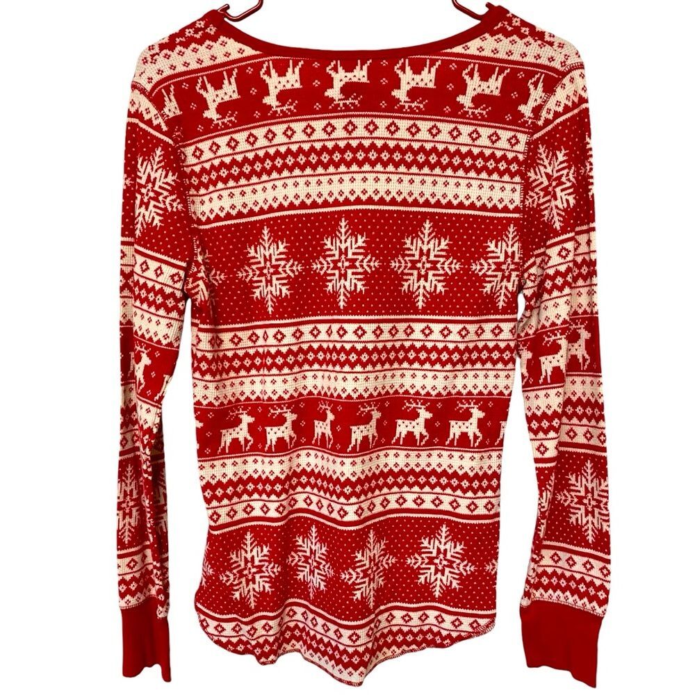 Old Navy Reindeer Snowflake Red White Henley Size M - Picture 2 of 4